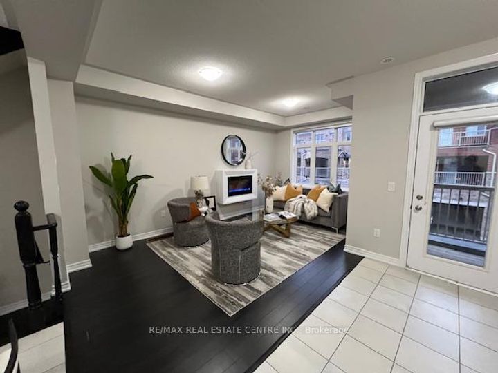 Photo 11 at 441 Brooklyn Common, JM Joshua Meadows, Oakville