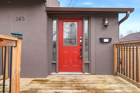 Photo 3 at 143 Silas Boulevard, Keswick North, Georgina