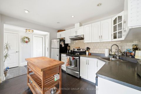 Photo 11 at 143 Silas Boulevard, Keswick North, Georgina