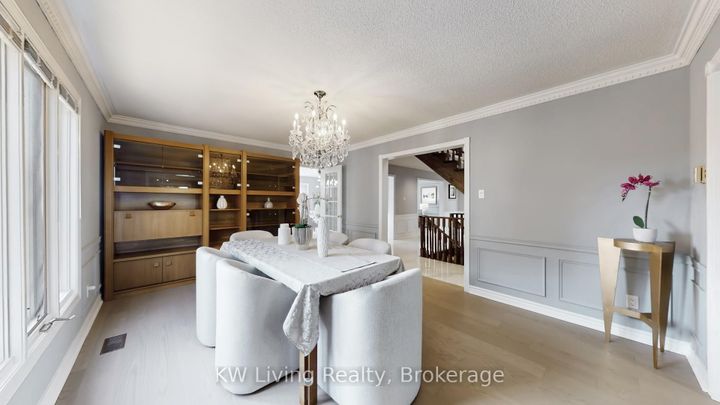 Photo 8 at 50 Brookshill Crescent, Bayview Hill, Richmond Hill