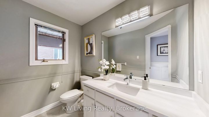 Photo 23 at 50 Brookshill Crescent, Bayview Hill, Richmond Hill