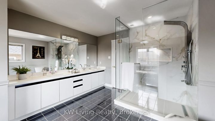 Photo 30 at 50 Brookshill Crescent, Bayview Hill, Richmond Hill