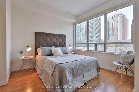 Photo 9 at 322 - 1 Shaw Street, Niagara, Toronto