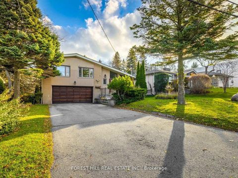 Photo 2 at 91 Citation Drive, Bayview Village, Toronto