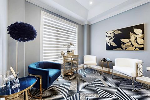 Photo 4 at 9 KINGKNOLL Crescent, Keswick South, Georgina