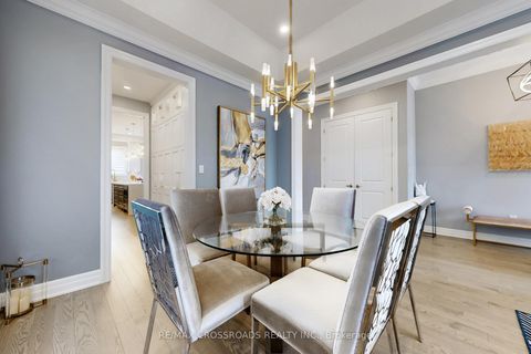 Photo 6 at 9 KINGKNOLL Crescent, Keswick South, Georgina