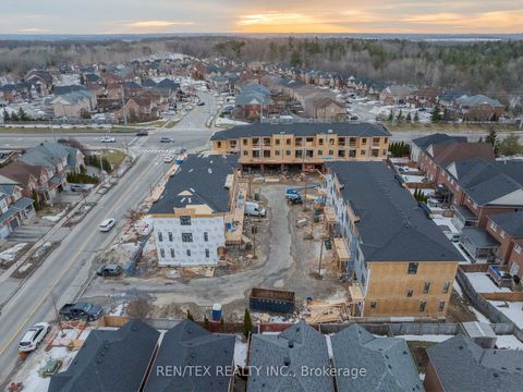 Photo 2 at 10 Baldwin Ransom Lane, Oak Ridges Lake Wilcox, Richmond Hill