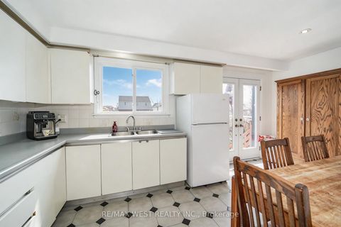 Photo 6 at 11 Helen Avenue, Eglinton West, Toronto