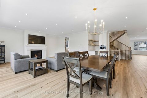 Photo 8 at 7 Ranwood Drive, Pelmo Park W4, Toronto