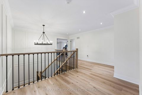 Photo 20 at 7 Ranwood Drive, Pelmo Park W4, Toronto