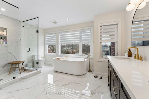 Photo 25 at 7 Ranwood Drive, Pelmo Park W4, Toronto