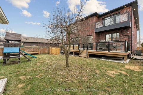 Photo 45 at 7 Ranwood Drive, Pelmo Park W4, Toronto