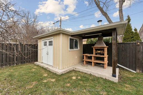 Photo 46 at 7 Ranwood Drive, Pelmo Park W4, Toronto