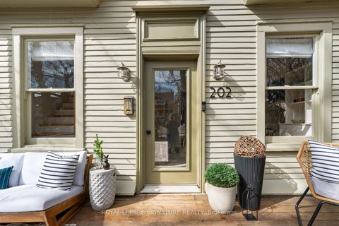 Photo 2 at 202 Silver Birch Avenue, The Beaches, Toronto