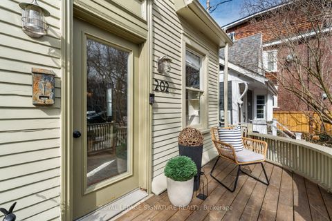 Photo 4 at 202 Silver Birch Avenue, The Beaches, Toronto