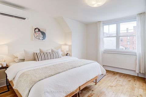 Photo 21 at 37 Kingston Road, The Beaches, Toronto