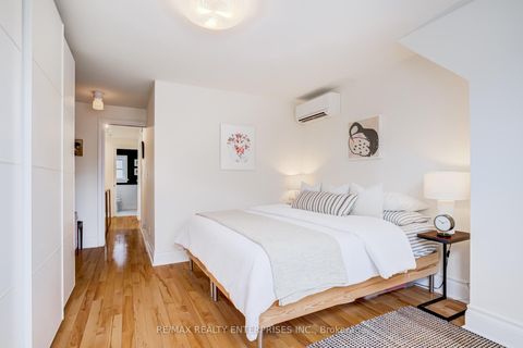 Photo 22 at 37 Kingston Road, The Beaches, Toronto