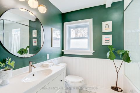 Photo 33 at 37 Kingston Road, The Beaches, Toronto