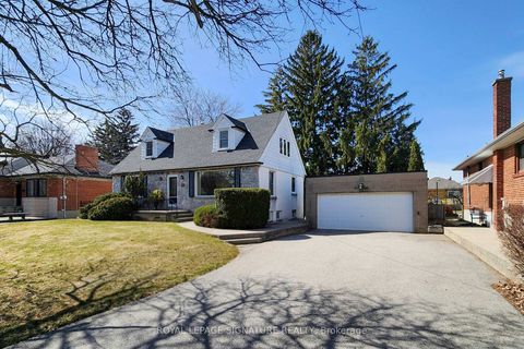 Photo 3 at 28 Wexford Boulevard, Maryvale, Toronto