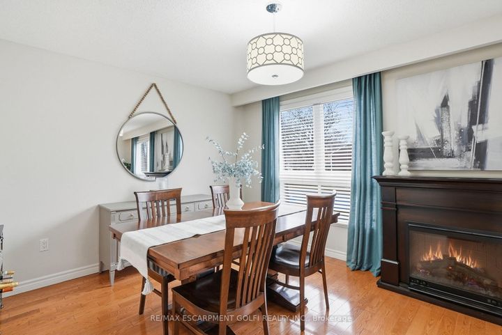 Photo 5 at 676 Woodview Road, Roseland, Burlington