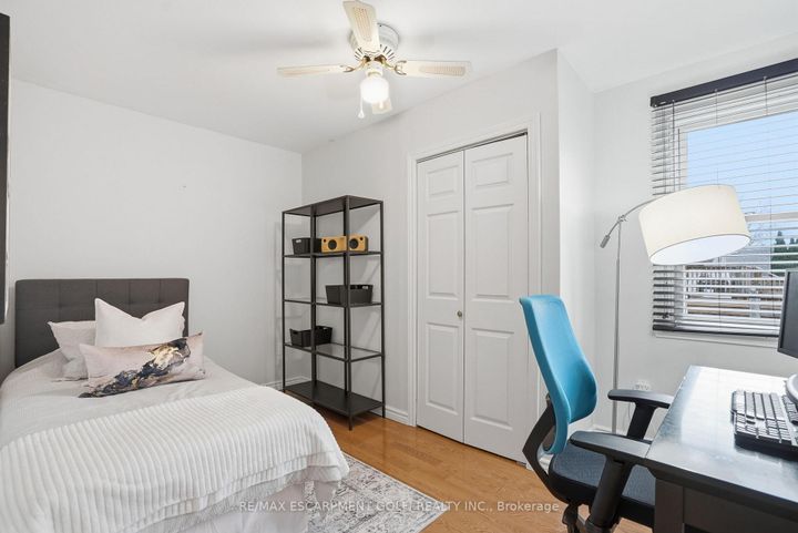 Photo 16 at 676 Woodview Road, Roseland, Burlington