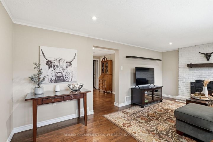 Photo 23 at 676 Woodview Road, Roseland, Burlington