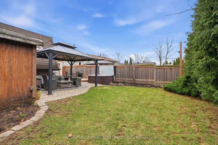 Photo 30 at 676 Woodview Road, Roseland, Burlington