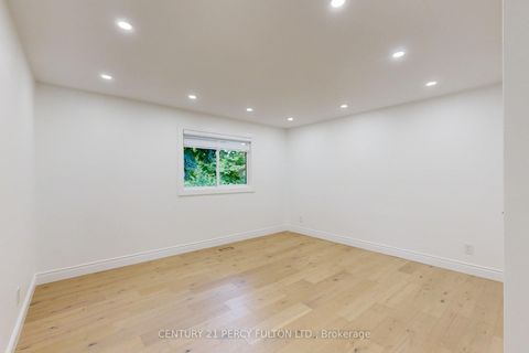 Photo 14 at 78 Agincourt Drive, Malvern West, Toronto