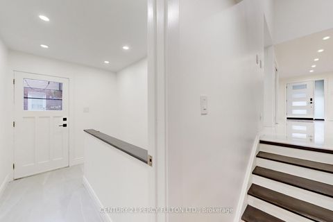 Photo 18 at 78 Agincourt Drive, Malvern West, Toronto