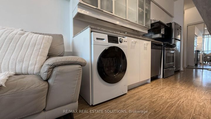 Photo 9 at 2809 - 33 Singer Court, Bayview Village, Toronto