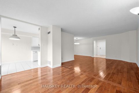 Photo 4 at 402 - 3800 Yonge Street, Nortown, Toronto