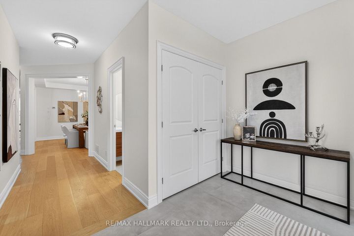 Photo 2 at 23 Wardlaw Place, Vellore Village, Vaughan