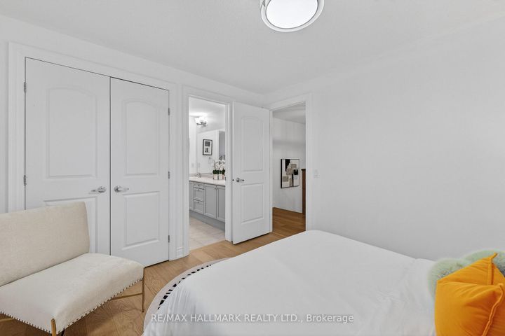 Photo 35 at 23 Wardlaw Place, Vellore Village, Vaughan