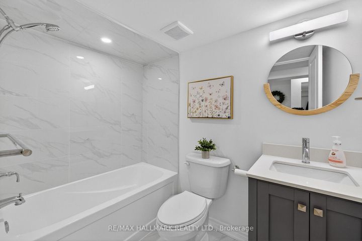 Photo 47 at 23 Wardlaw Place, Vellore Village, Vaughan