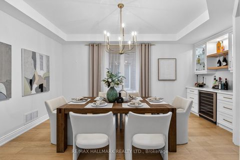 Photo 3 at 23 Wardlaw Place, Vellore Village, Vaughan