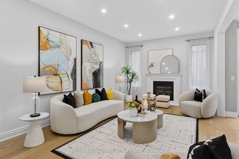 Photo 9 at 23 Wardlaw Place, Vellore Village, Vaughan