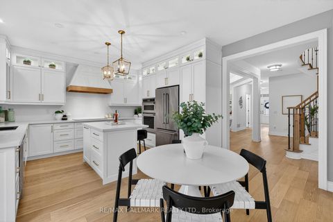 Photo 13 at 23 Wardlaw Place, Vellore Village, Vaughan