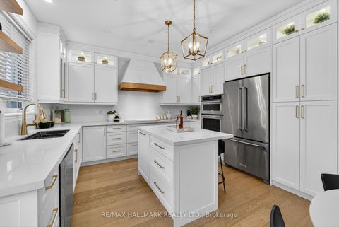 Photo 18 at 23 Wardlaw Place, Vellore Village, Vaughan