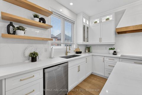 Photo 20 at 23 Wardlaw Place, Vellore Village, Vaughan