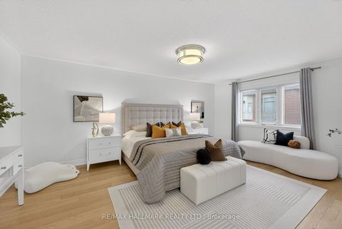 Photo 29 at 23 Wardlaw Place, Vellore Village, Vaughan