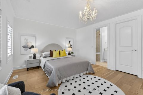 Photo 41 at 23 Wardlaw Place, Vellore Village, Vaughan