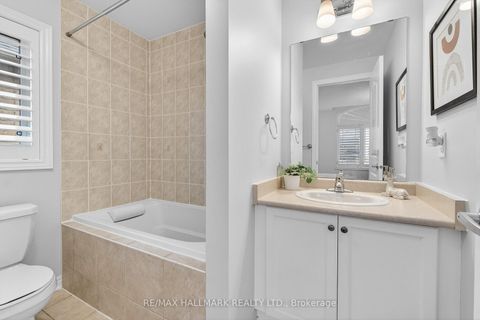 Photo 43 at 23 Wardlaw Place, Vellore Village, Vaughan