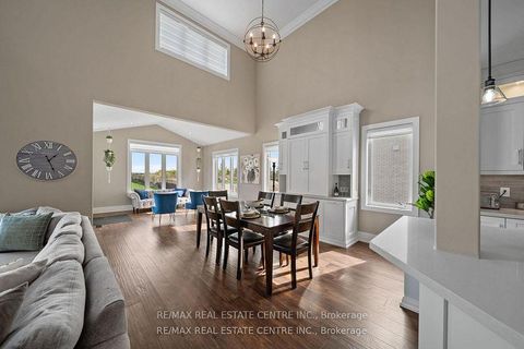 Photo 16 at 303 Sunnybrae Avenue, Stroud, Innisfil