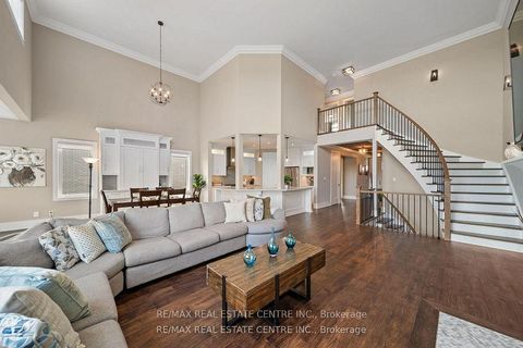 Photo 20 at 303 Sunnybrae Avenue, Stroud, Innisfil