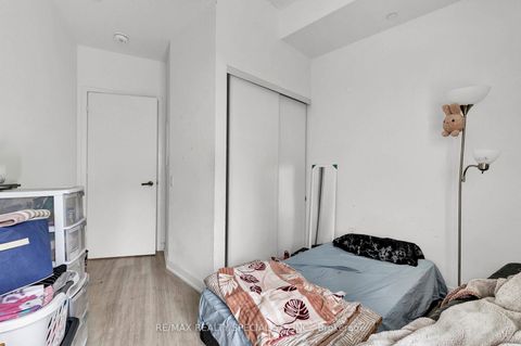 Photo 14 at 321 - 3883 QUARTZ Road, City Centre, Mississauga