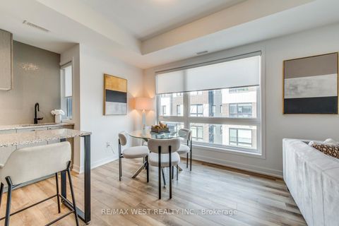 Photo 17 at 14 - 20 Ed Clark Gardens, Pellam Park, Toronto