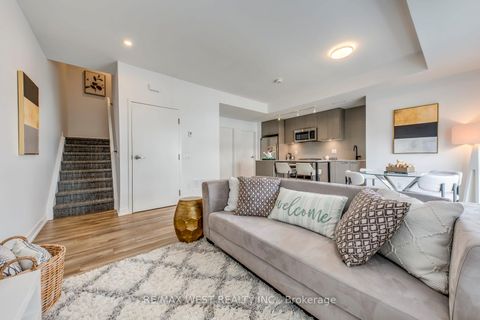 Photo 21 at 14 - 20 Ed Clark Gardens, Pellam Park, Toronto