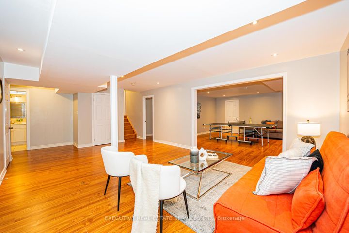 Photo 39 at 4 Berkshire Place, Ancaster, Hamilton