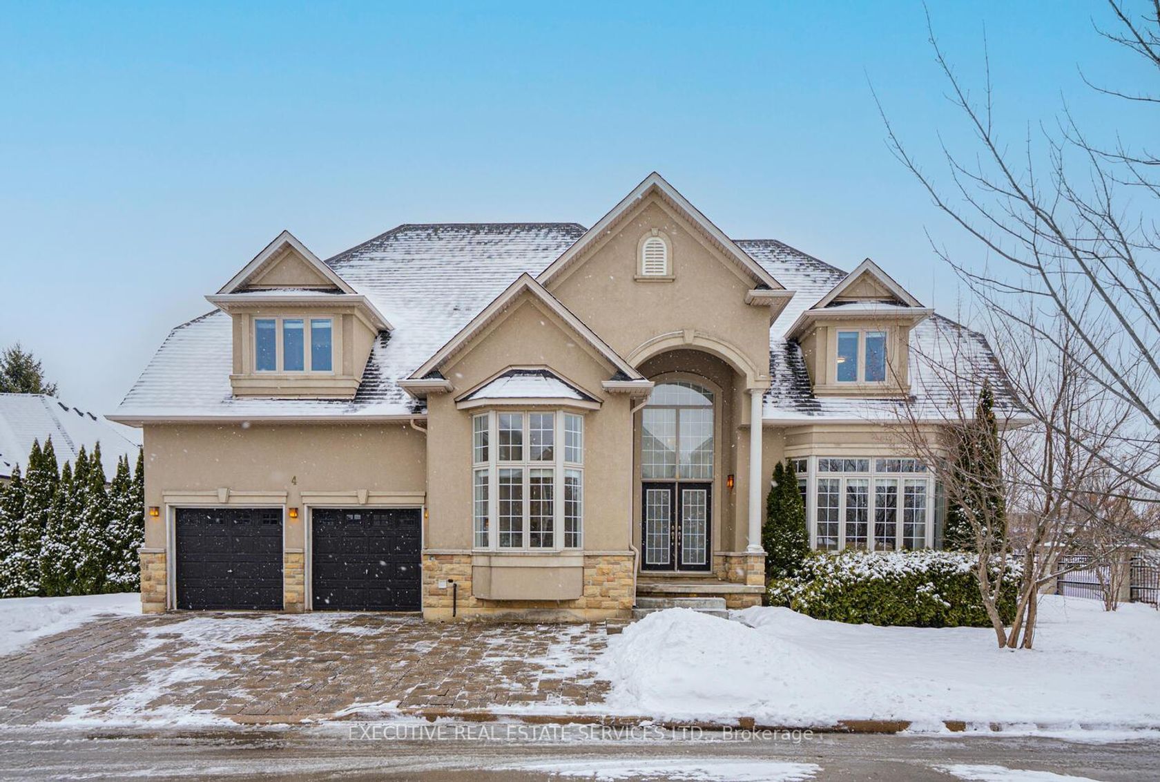 4 Berkshire Place, Ancaster, Hamilton 2