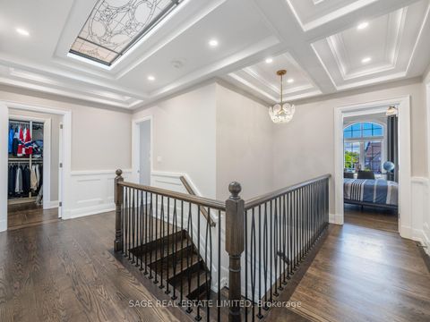 Photo 24 at 17 Daniel Cozens Court, Newtonbrook West, Toronto